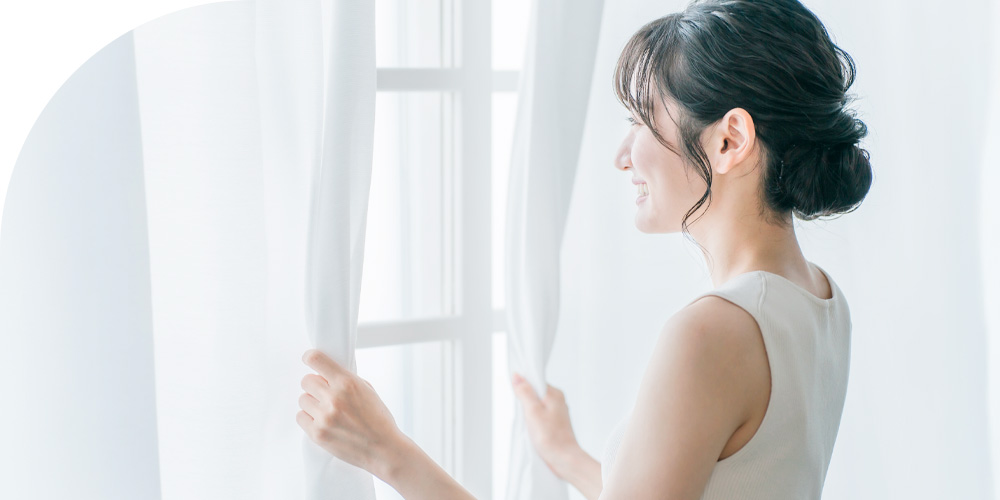 清々しい女性のイメージ画像