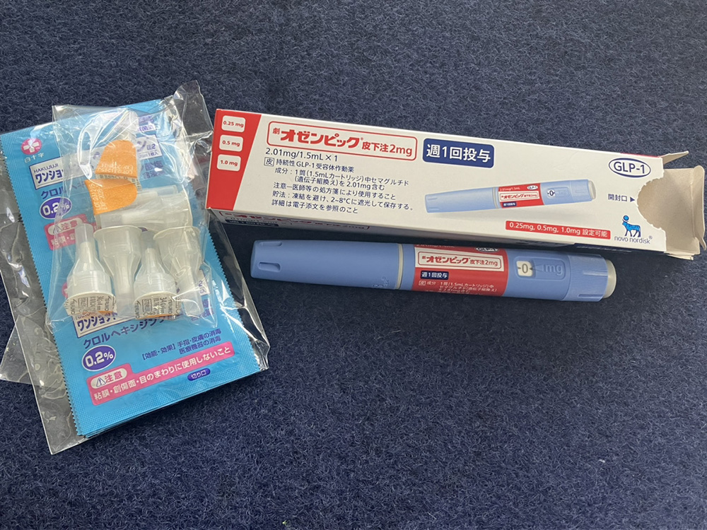オゼンピック®皮下注2mgのペン型注射器。ダイヤルを回して投与量を調整できる